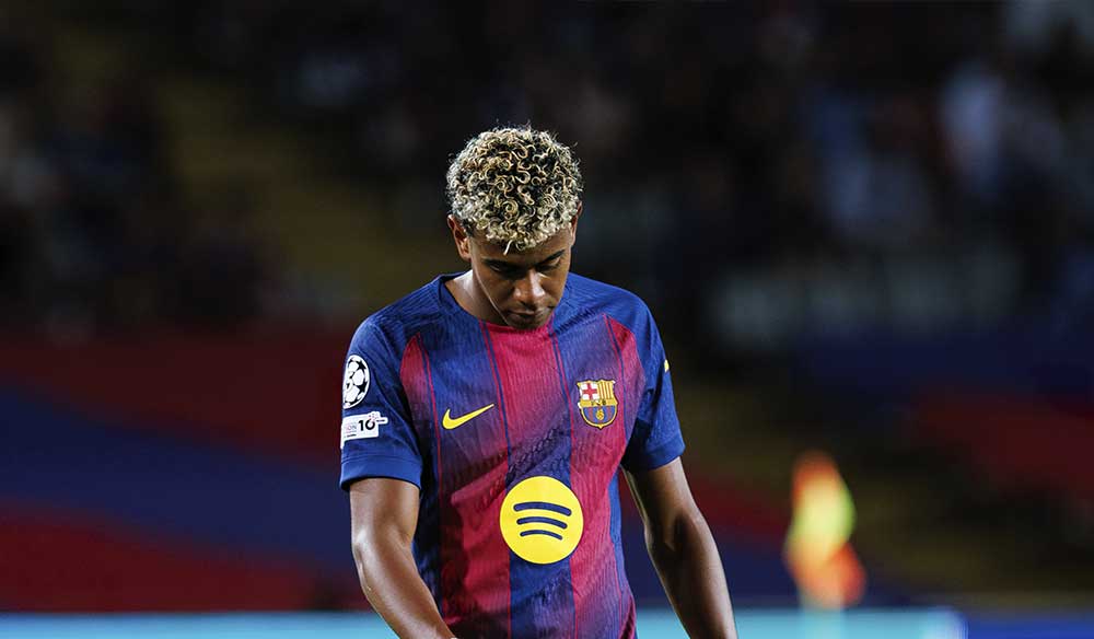 Lamine Yamal cabizbajo