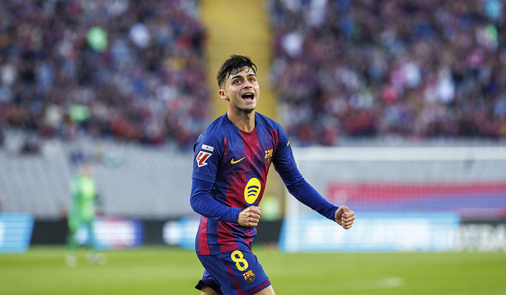Pedri celebrando un gol